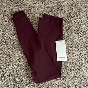 NWT Lululemon wunder under Leggings 28" Size 4